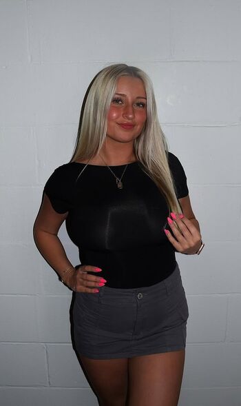 Full leaked Nina private photo