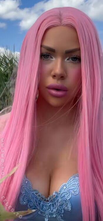Full leaked Ninabridney private photo