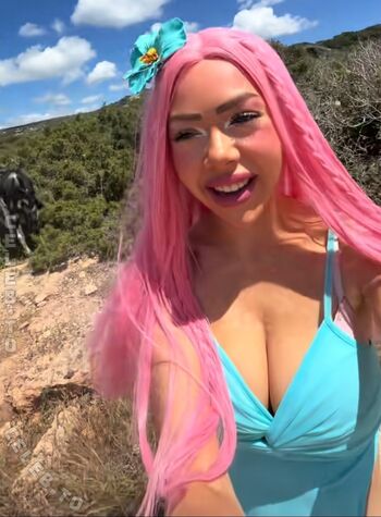 Full leaked Ninabridney private photo