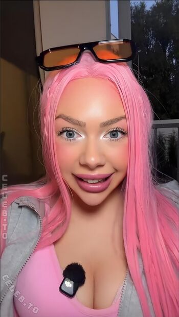 Full leaked Ninabridney private photo