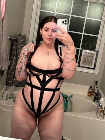 ninabugatti