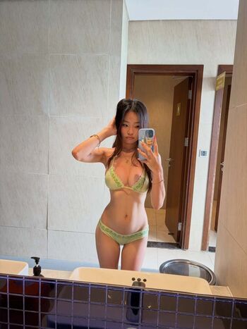Full leaked Ninajeankim private photo