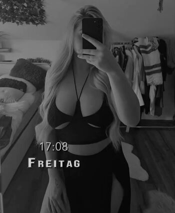 Full leaked Ninamagnes private photo