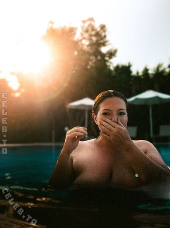 Full leaked Ninashappyhours private photo