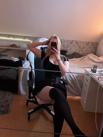 Full leaked Nineer private photo