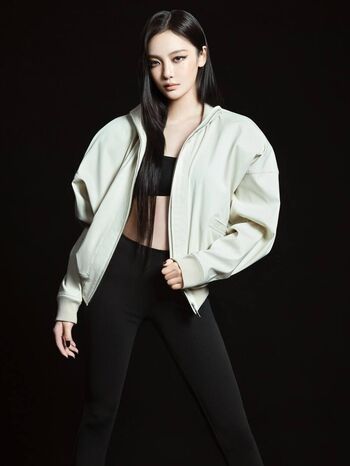 Full leaked Ningning aespa private photo