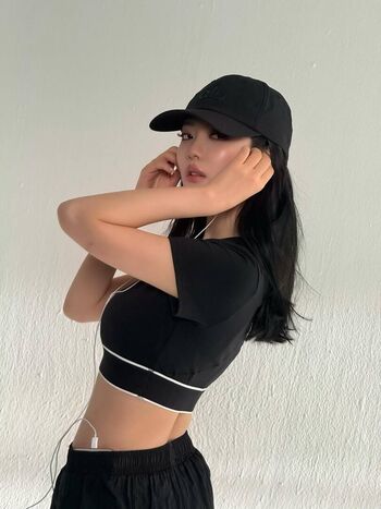 Full leaked Ningning aespa private photo