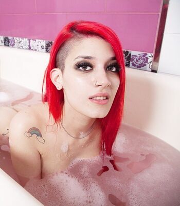 Full leaked Niniah wolfy page private photo