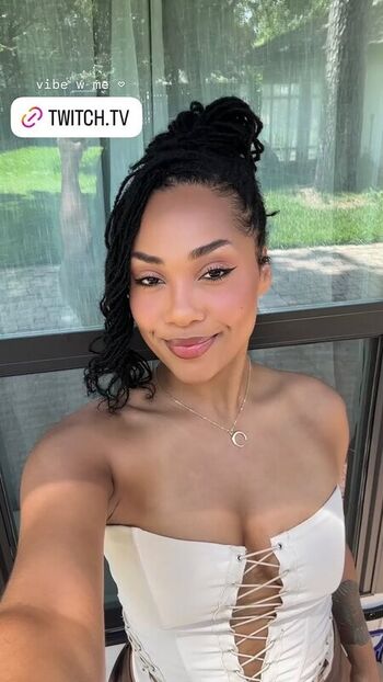 Full leaked Ninjayla private photo