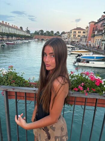 Noa Kirel