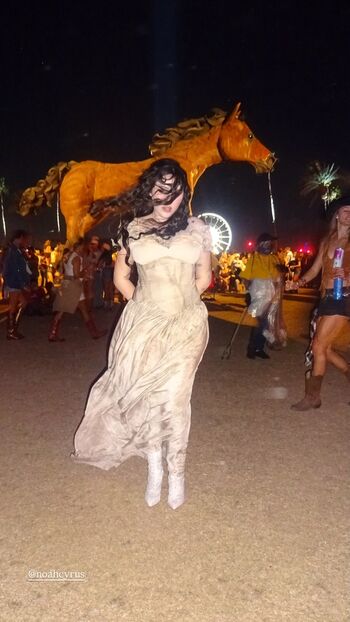 Full leaked Noah cyrus page private photo
