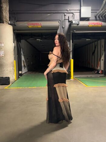 Full leaked Noah cyrus page private photo