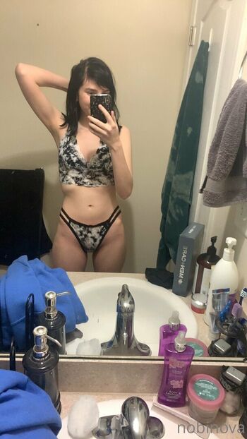 Full leaked Nobinova page private photo