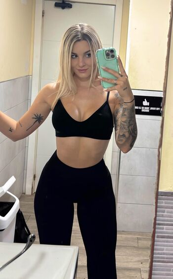 Full leaked Noe page private photo