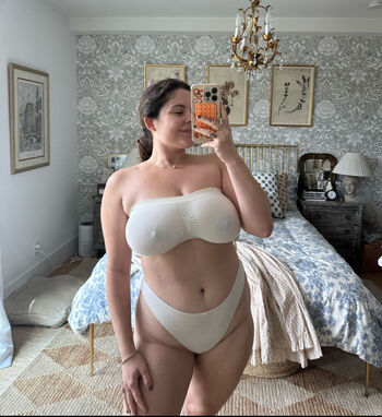 Full leaked Noelle downing private photo