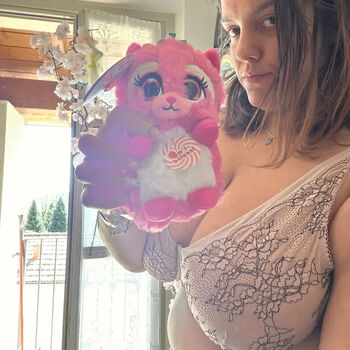 Full leaked Noemi private photo