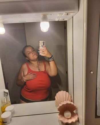 Full leaked Noemi private photo