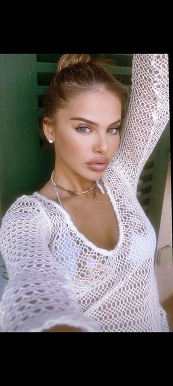 Full leaked Noemiesbtt private photo