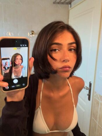 Full leaked Nomiduuh private photo