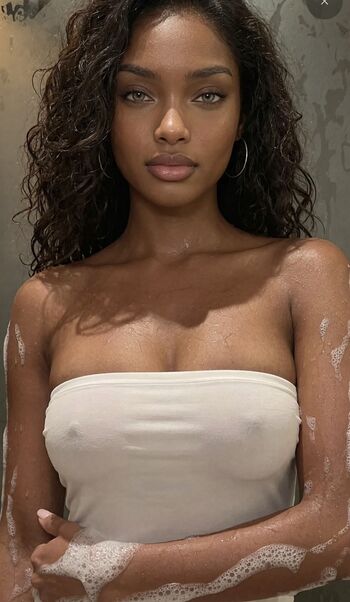 Full leaked Nora black private photo