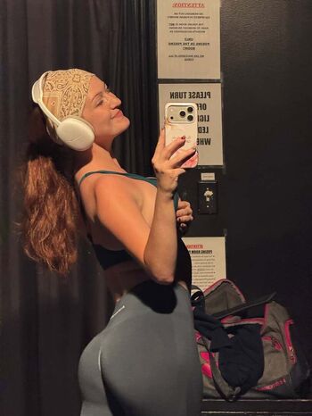 Full leaked Notemilyb private photo