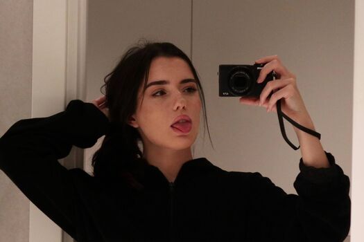 Full leaked Notevuushka private photo
