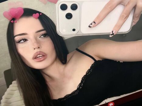 Full leaked Notevuushka private photo