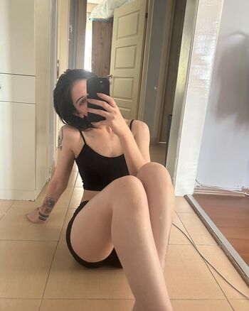 Full leaked Notilumia private photo