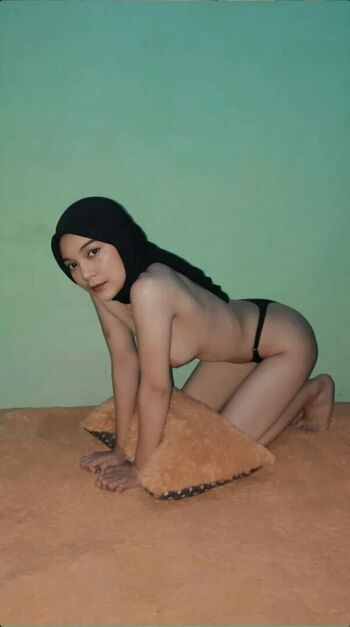 nova awalani