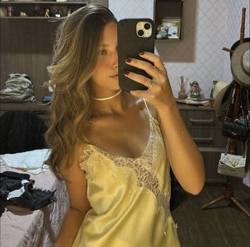 Full leaked Novinhas com peitos pequenos private photo