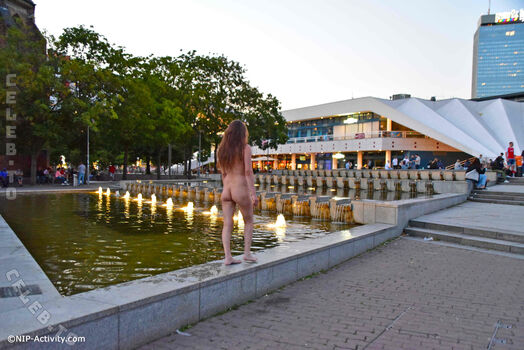 Full leaked Nude in public page private photo