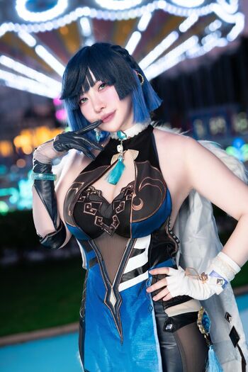 Full leaked Nuenue page private photo