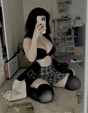 Full leaked Nweeki private photo