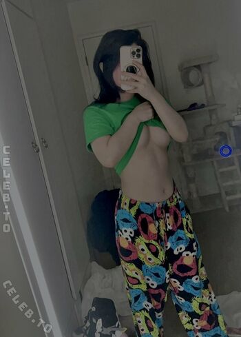 Full leaked Nweeki private photo