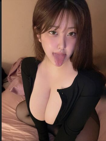 Full leaked Nxyxonan page private photo