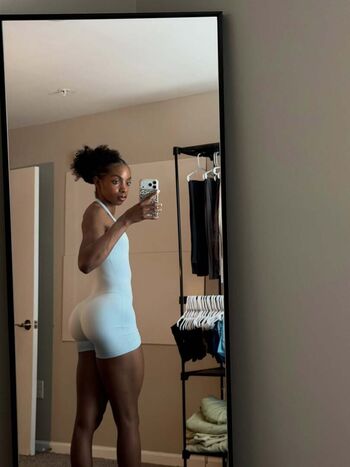 Full leaked Nyla davis private photo