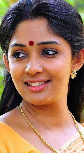 Nyla Usha