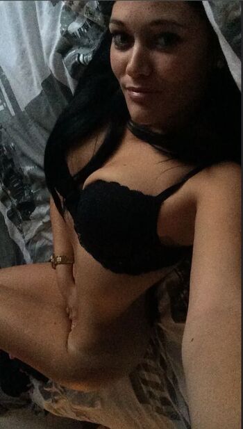 Full leaked Nyniii private photo