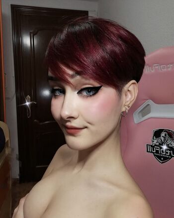 Full leaked Nyukix private photo