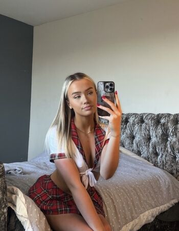 Full leaked Of laceylee private photo