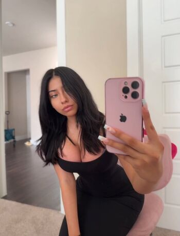Full leaked Ofcourseashley private photo