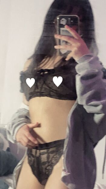 Full leaked Offbrandtea private photo