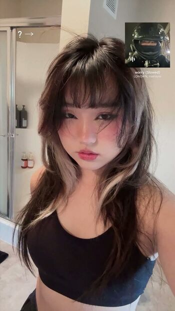 Full leaked Offbrandtea private photo