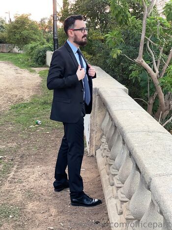Full leaked Officepant private photo