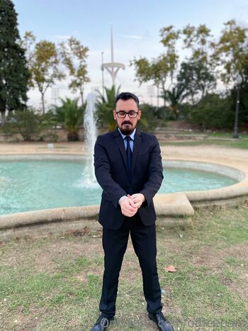 Full leaked Officepant private photo