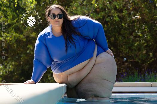 Full leaked Officialboberry private photo