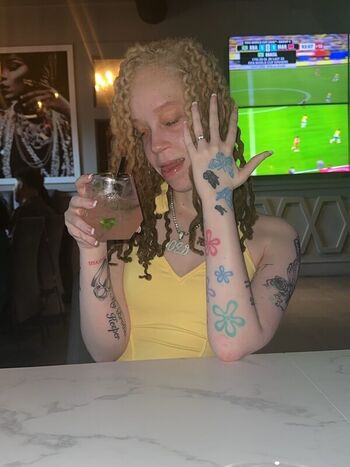 Full leaked Officialshayydee private photo