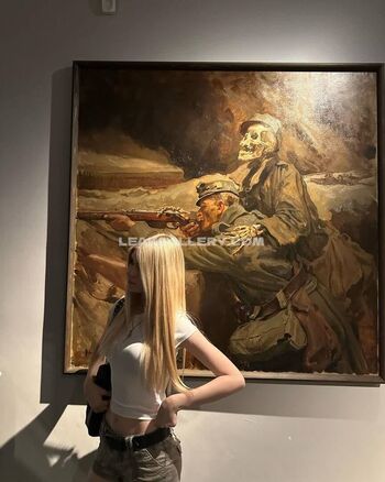 Full leaked Offizieramira private photo