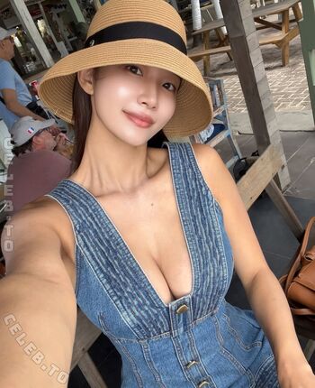 Full leaked Ohttomom private photo