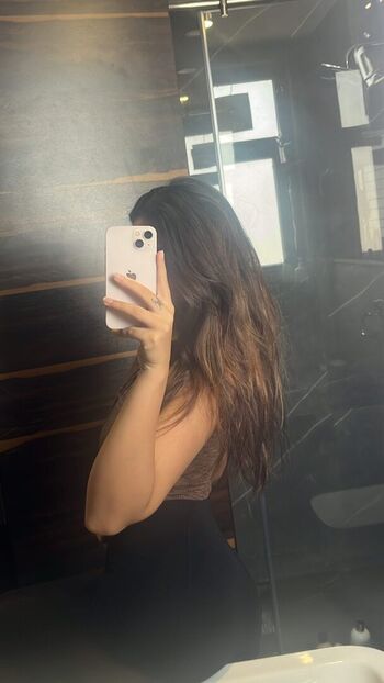 Full leaked Okaybeant private photo